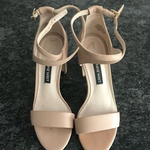 Nine West nude block heel sandal